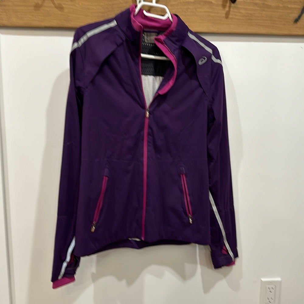 Oasics Running jacket purple and pink